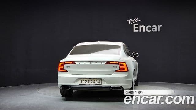 Volvo S90 2018 — Şəkil 4/20
