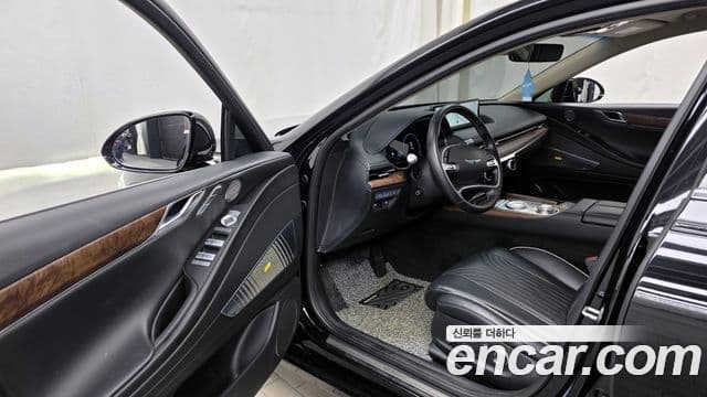 Genesis Electrified G80 2022 — Şəkil 10/20