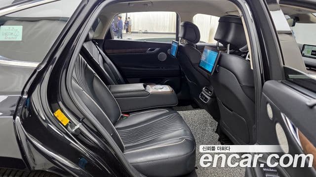Genesis Electrified G80 2022 — Şəkil 12/20