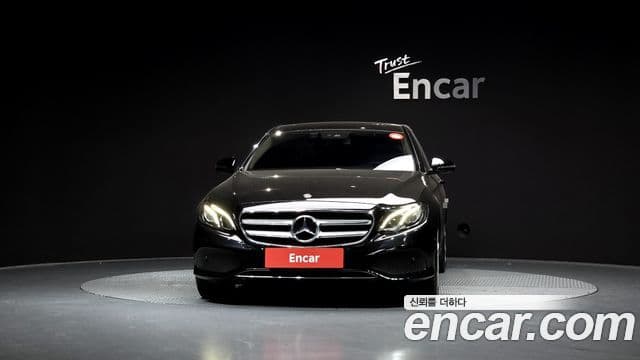 Mercedes-Benz E-Class 2018 — Şəkil 3/20