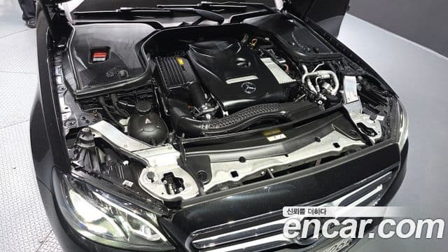 Mercedes-Benz E-Class 2018 — Şəkil 6/20