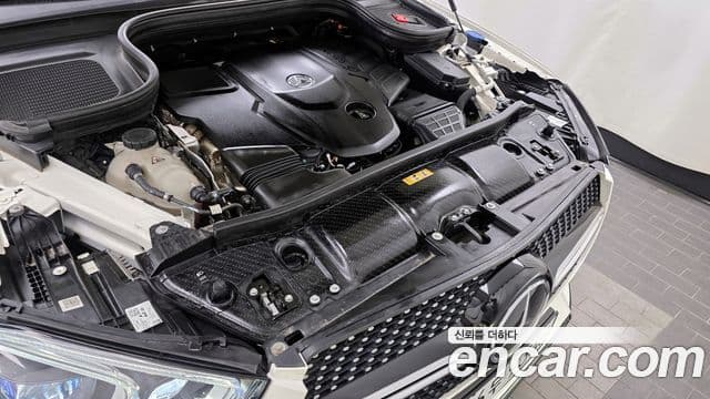 Mercedes-Benz GLE-Class 2022 — ფოტო 6/20