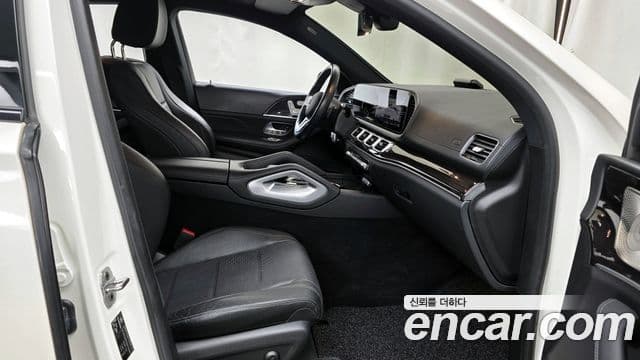 Mercedes-Benz GLE-Class 2022 — ფოტო 11/20