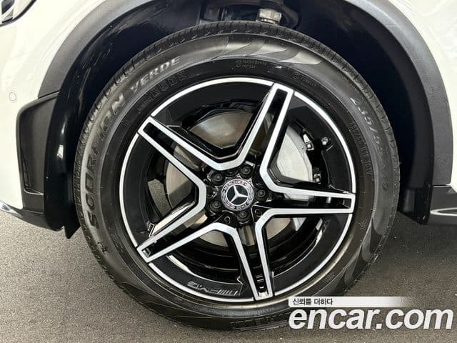 Mercedes-Benz GLC-Class 2022 — ფოტო 5/11