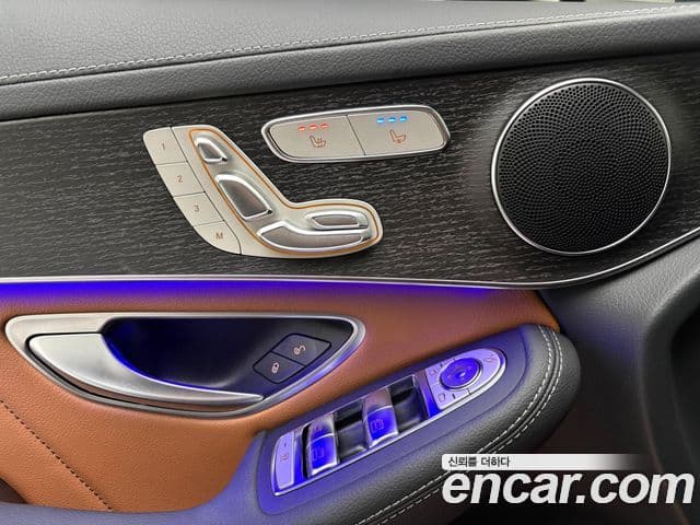 Mercedes-Benz GLC-Class 2022 — фото 9 из 11