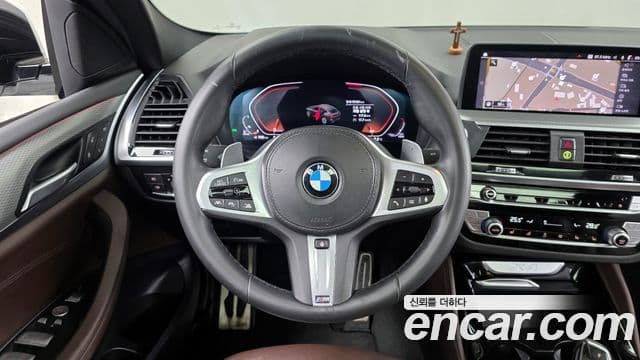 BMW X4 2021 — Photo 11/20