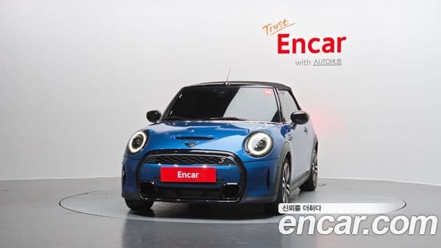 Mini Cooper S Convertible 2024 — ფოტო 2/20