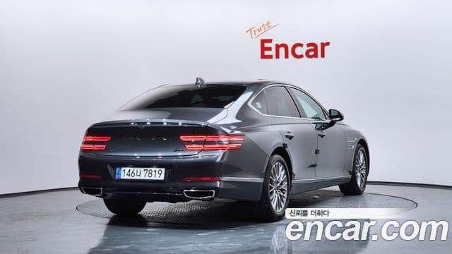 Genesis Electrified G80 2020 — Şəkil 2/20