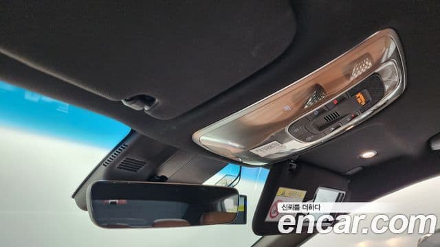 Genesis Electrified G80 2020 — Şəkil 17/20