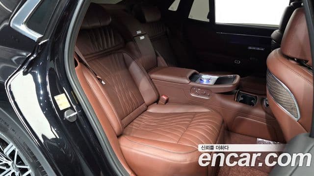 Genesis G90 2022 — фото 12 из 20