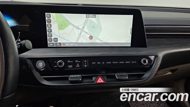 Kia K8 2021 — Şəkil 14/20
