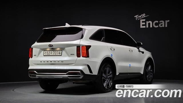 Kia Sorento 2020 — Фото 1/20