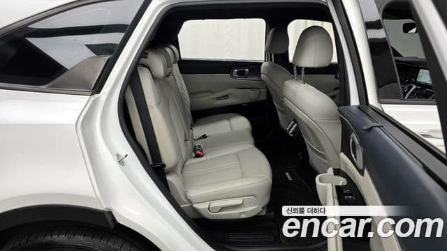 Kia Sorento 2020 — Фото 12/20