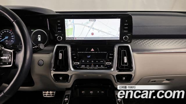 Kia Sorento 2020 — Фото 14/20