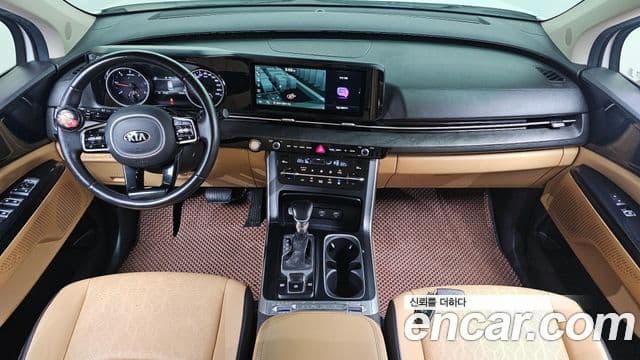 Kia Carnival 2021 — Фото 7/20
