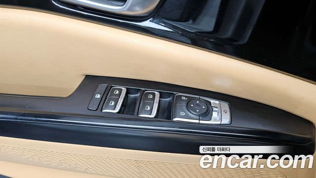 Kia Carnival 2021 — Фото 14/20