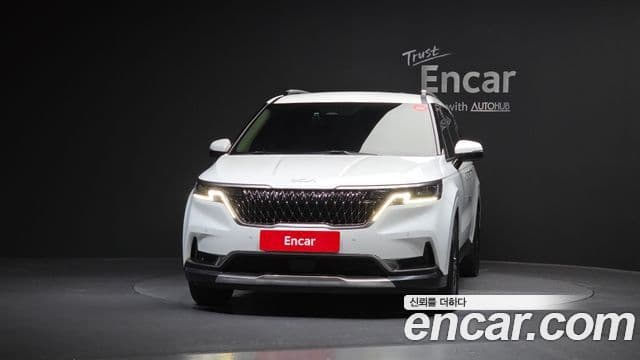 Kia Carnival 2022 — ფოტო 3/20