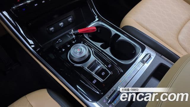 Kia Carnival 2022 — ფოტო 9/20