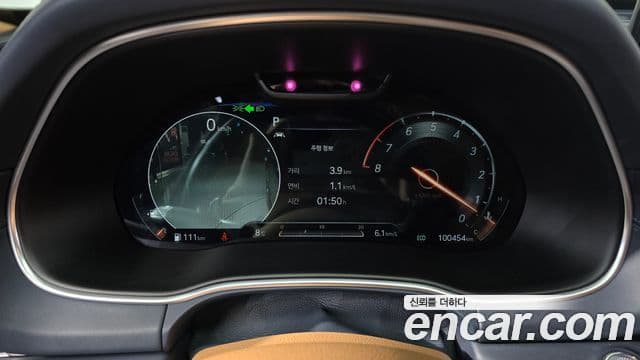 Genesis GV80 2020 — ფოტო 8/20