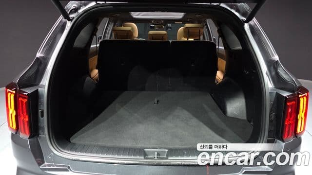 Kia Sorento 2022 — ფოტო 20/20
