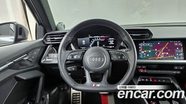Audi A3 2023 — Şəkil 13/20