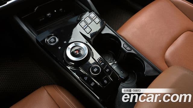 Kia Sportage 2021 — ფოტო 9/20