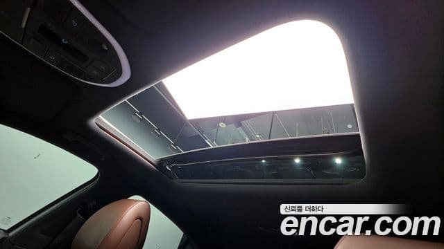 Genesis G70 2019 — ფოტო 18/20