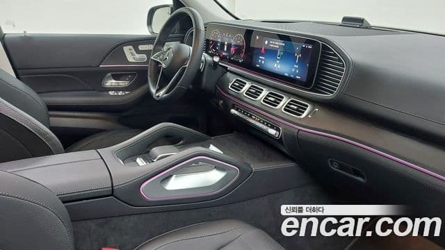 Mercedes-Benz GLE-Class 2025 — Şəkil 12/17