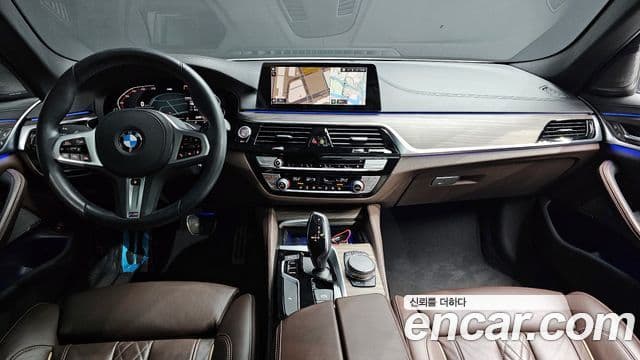 BMW 5 Series 2020 — Şəkil 17/20