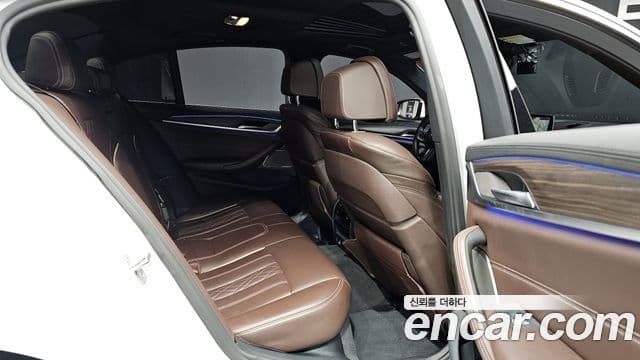 BMW 5 Series 2020 — Şəkil 20/20