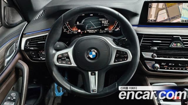BMW 5 Series 2020 — Şəkil 10/20