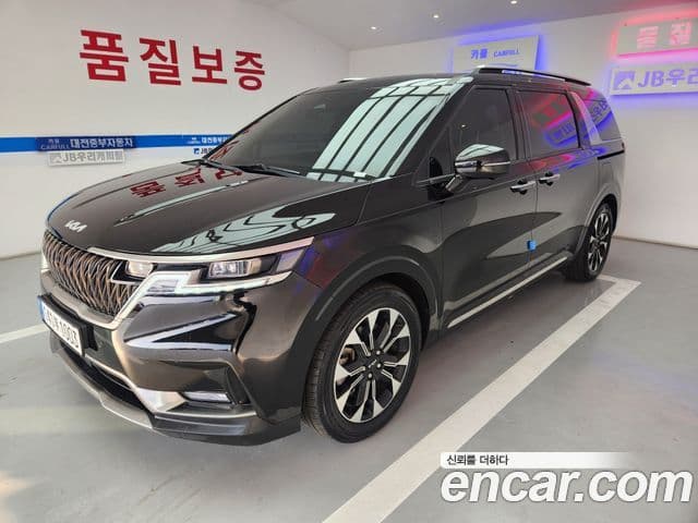 Kia Carnival 2022 — ფოტო 3/20