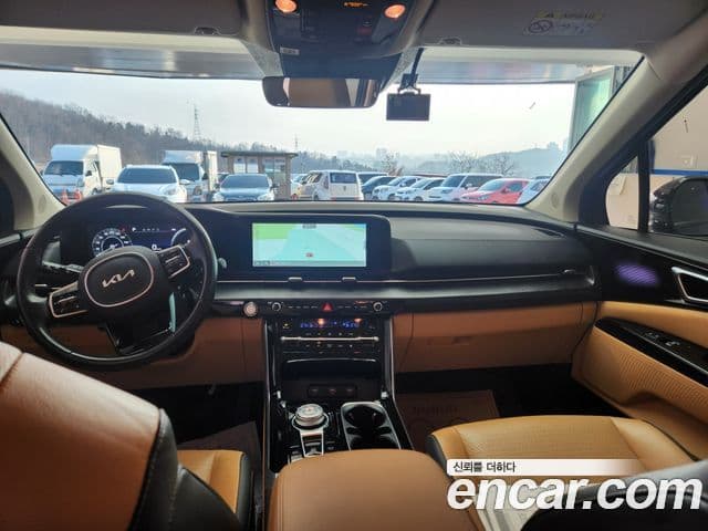 Kia Carnival 2022 — ფოტო 9/20