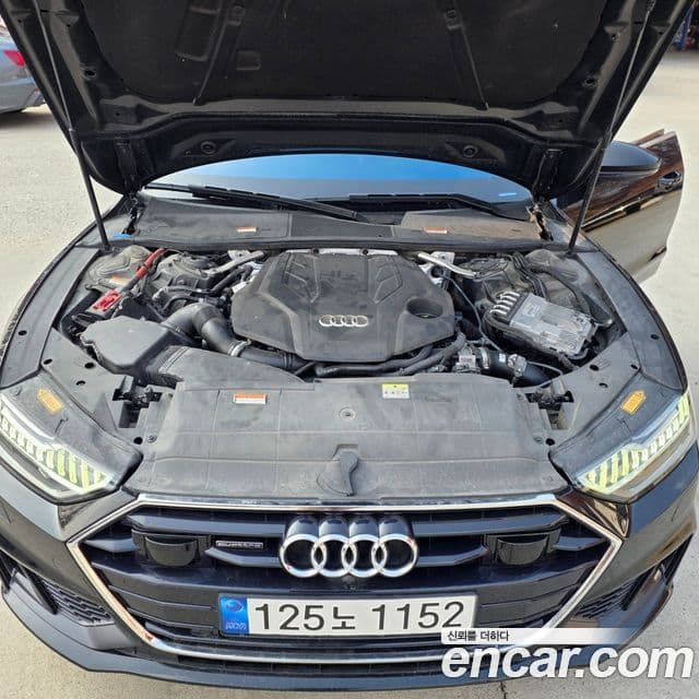 Audi A7 2021 — ფოტო 5/18