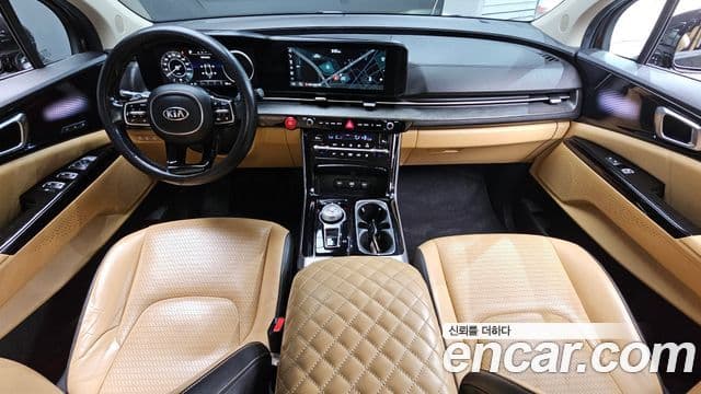 Kia Carnival 2020 — Photo 16/20