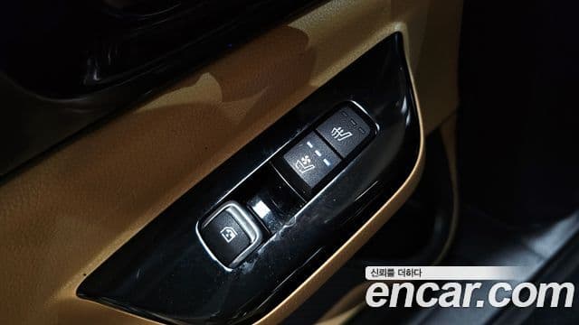 Kia Carnival 2020 — Photo 5/20