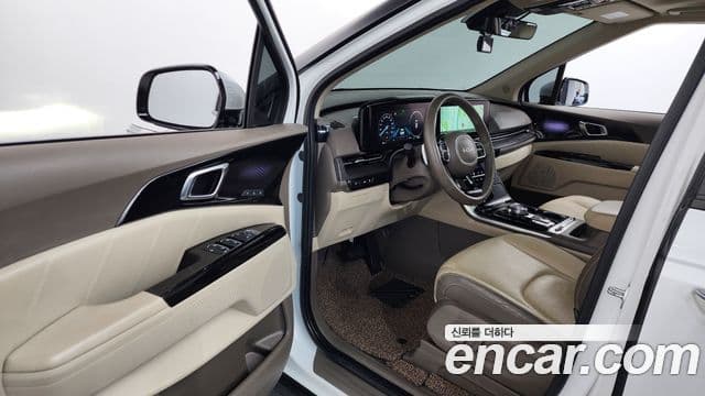 Kia Carnival 2022 — Фото 7/20