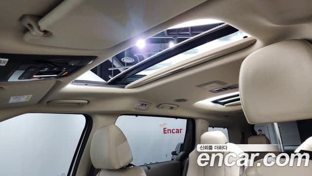 Kia Carnival 2022 — Фото 15/20