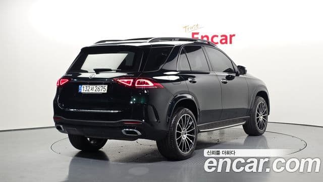 Mercedes-Benz GLE-Class 2022 — Фото 1/20