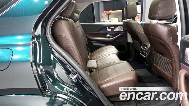 Mercedes-Benz GLE-Class 2022 — Фото 12/20