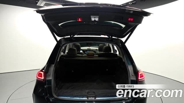 Mercedes-Benz GLE-Class 2022 — Фото 20/20