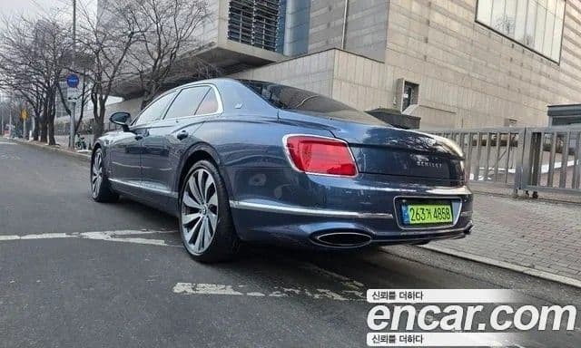 Bentley Flying Spur 2020 — Şəkil 1/7