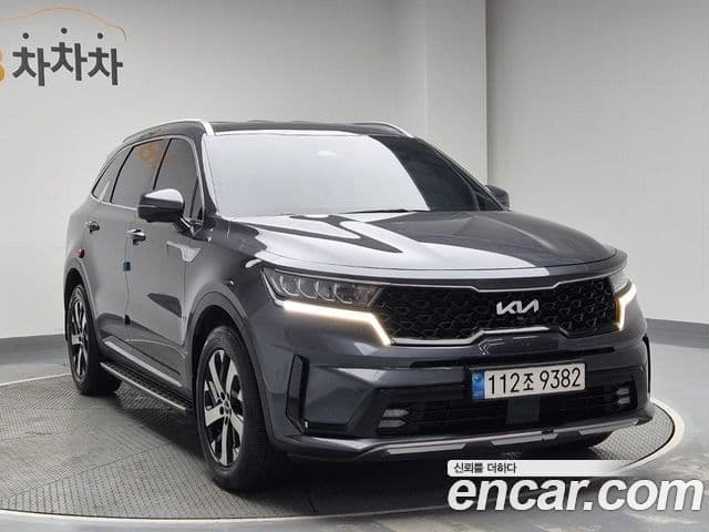 Kia Sorento 2023 — ფოტო 3/20