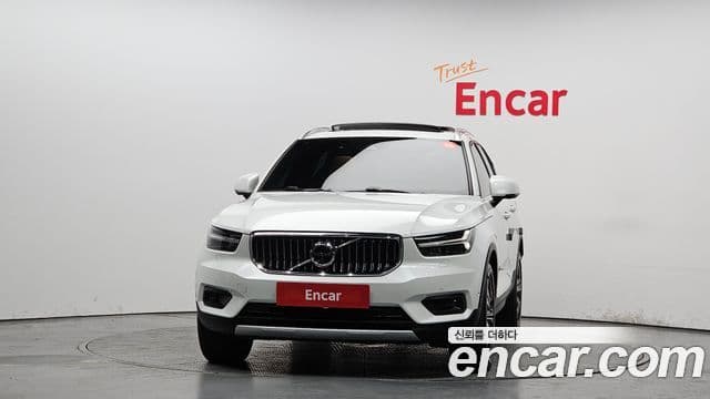 Volvo XC40 2021 — Şəkil 3/20