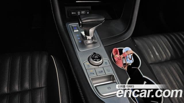 Genesis G70 2018 — Şəkil 9/20