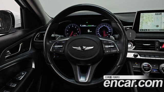 Genesis G70 2018 — Şəkil 13/20
