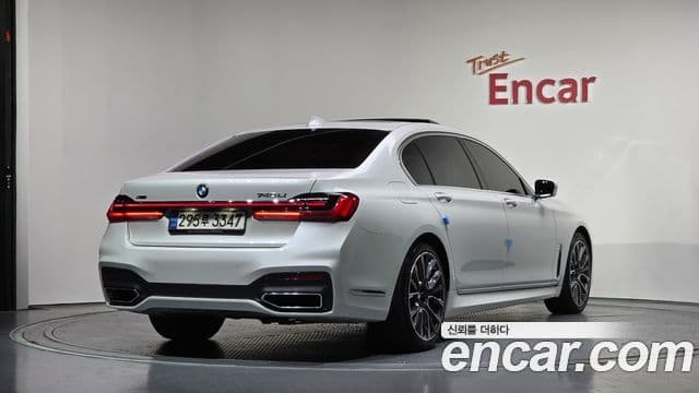 BMW 7 Series 2021 — ფოტო 2/20