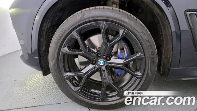 BMW X5 2021 — Photo 4/20