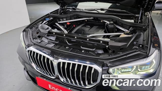 BMW X5 2021 — Photo 6/20