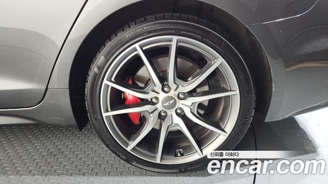 Genesis G70 2018 — фото 5 из 20